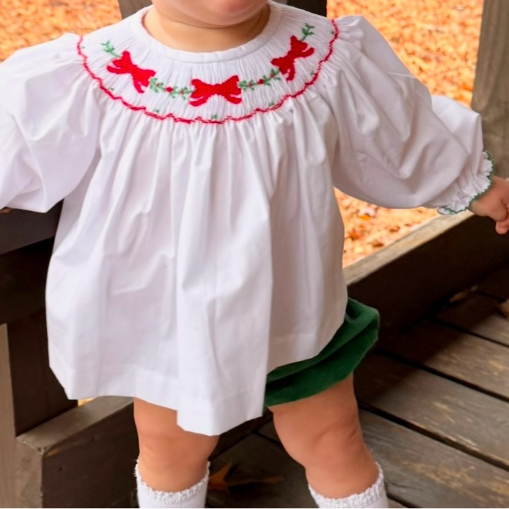 Girls Bow Christmas Smocked Set